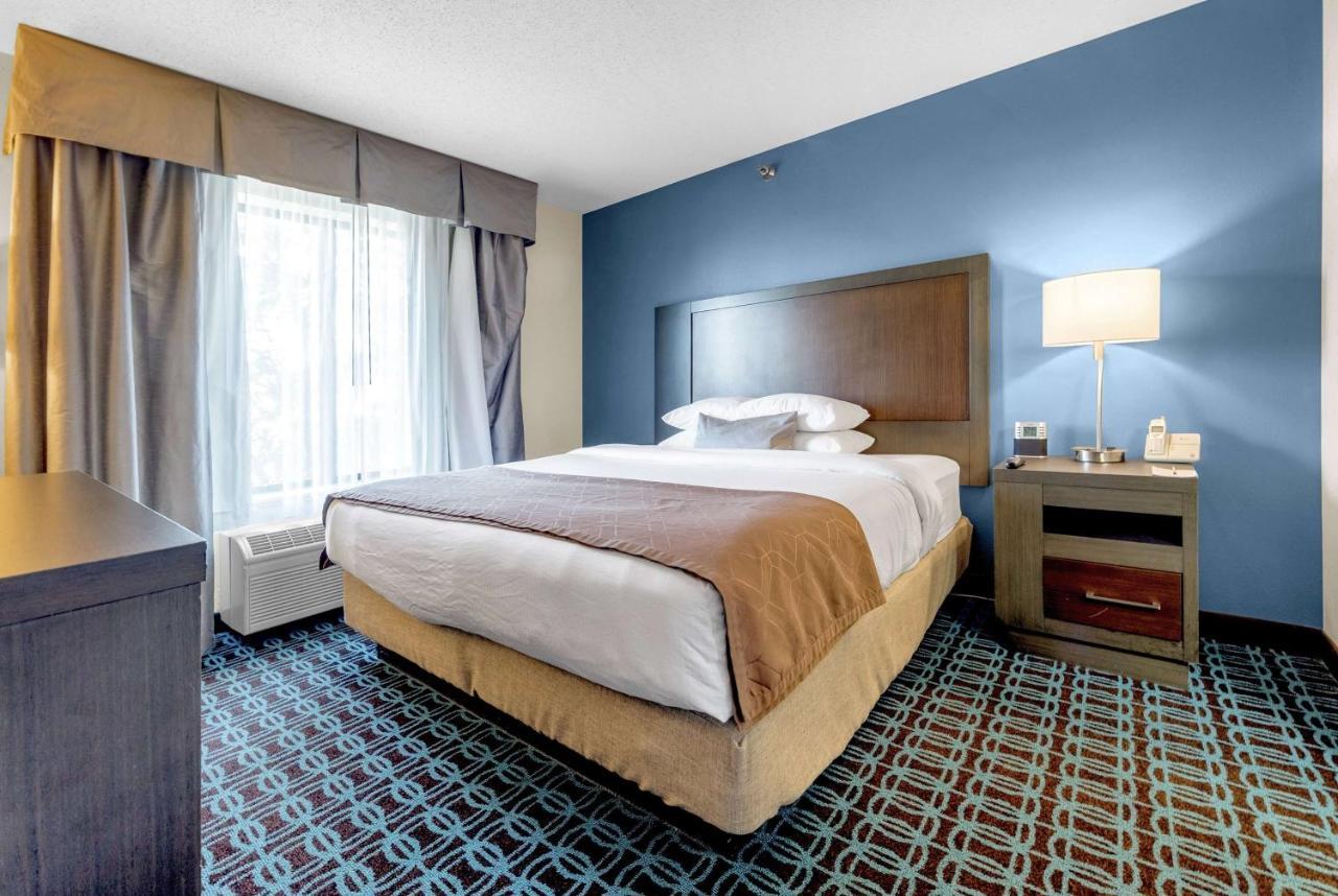 Hotel Wingate By Wyndham Chicago Schaumburg Esterno foto